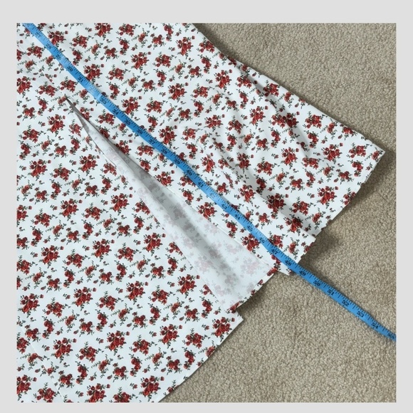 Danielle Bernstein Midi Length Dress Short Puff Sleeve Red White Flower Print - Picture 12 of 16